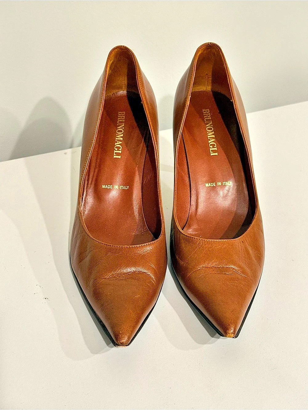 Bruno Magli Cognac Brown Leather Pointed Toe Pumps Italy EU 39.5